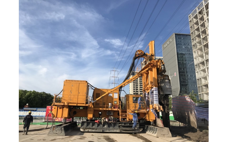 南京軌交七號線中勝路站，雨潤路站TRD工法